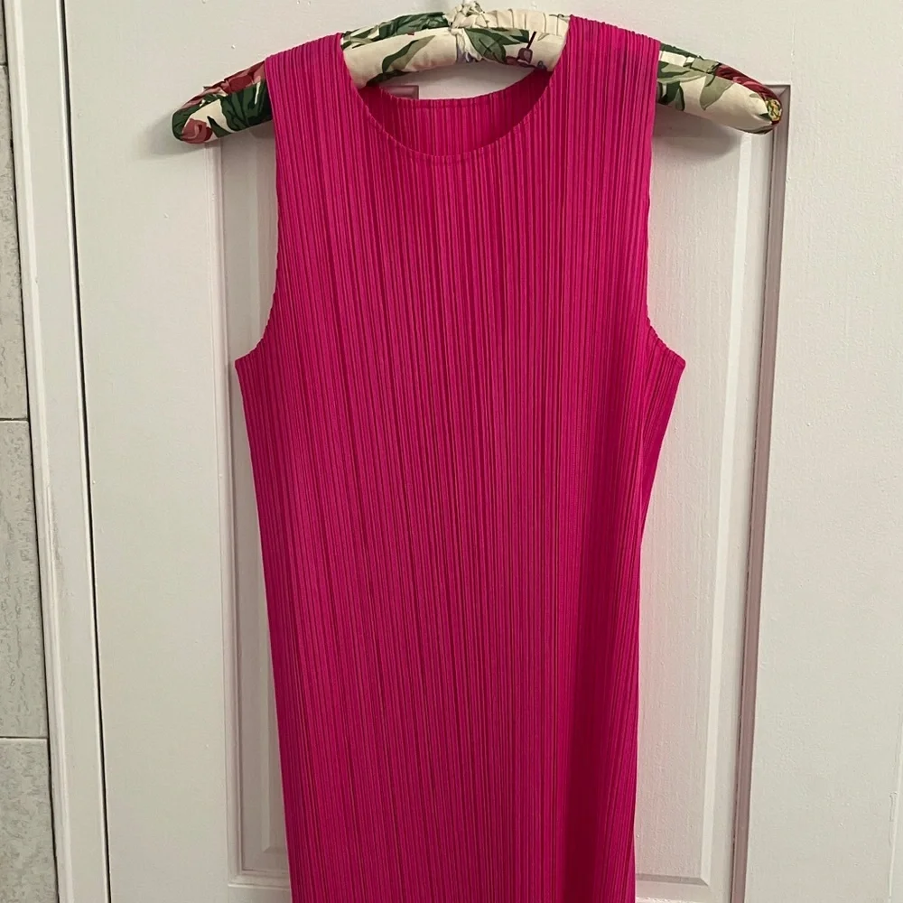 Pleats Please Issey Miyake Vibrant Pink Technical Longline Dress - Picture 1 of 10